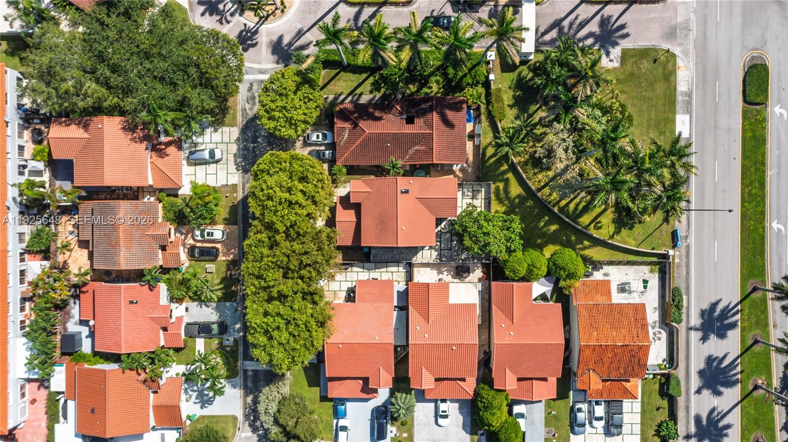 CHARLESTOWNE - Residential