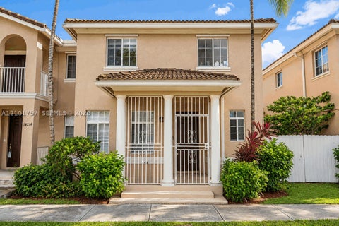 Photo of 14218 SW 272nd St, Homestead, FL 33032 (MLS # A12101757)