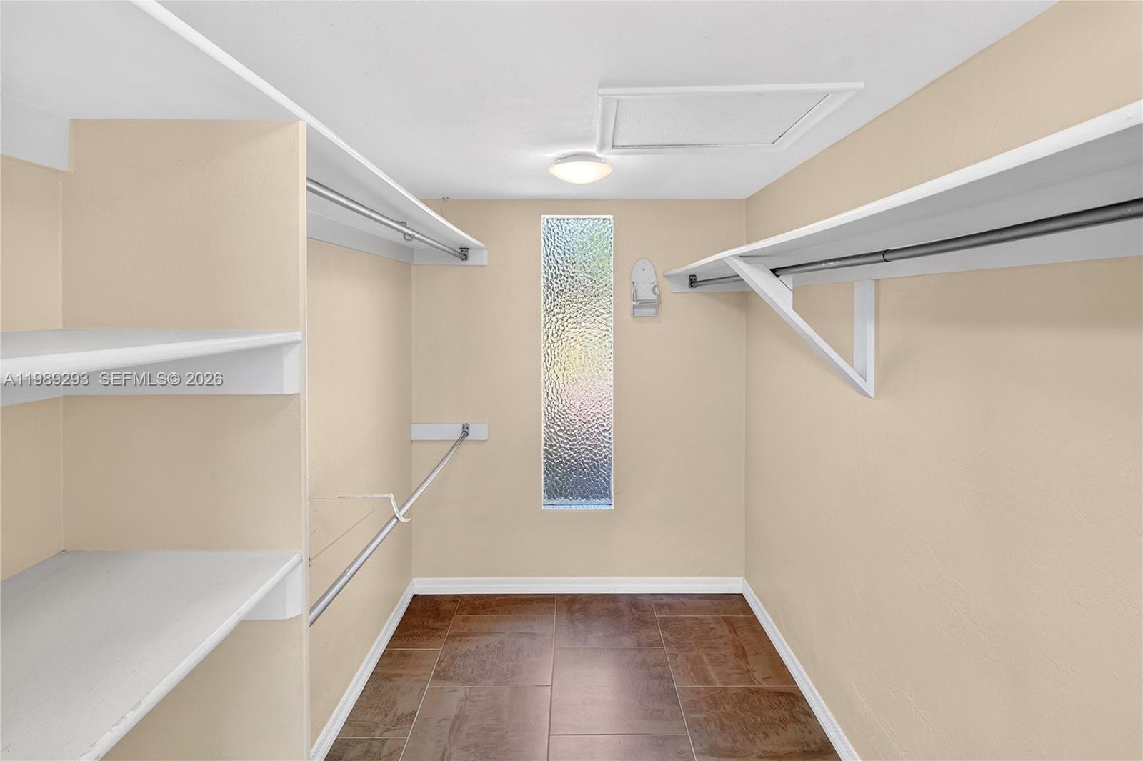 BUCKINGHAM EAST #1 - Residential