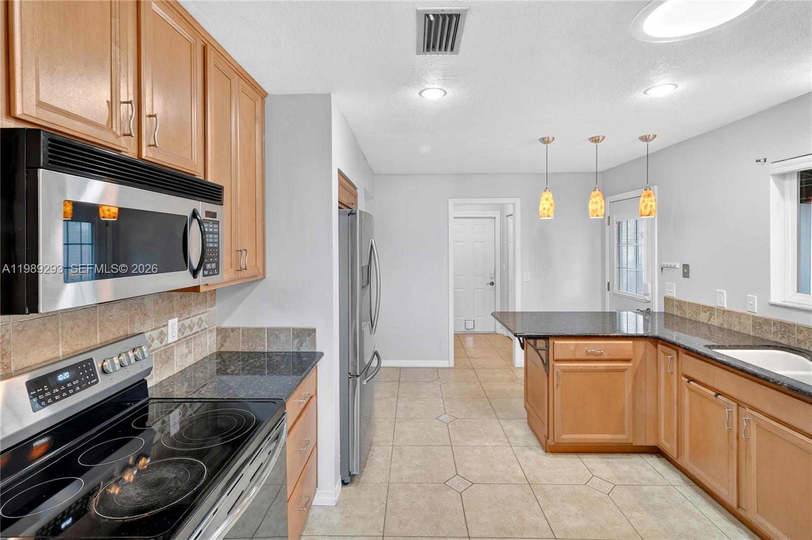 BUCKINGHAM EAST #1 - Residential