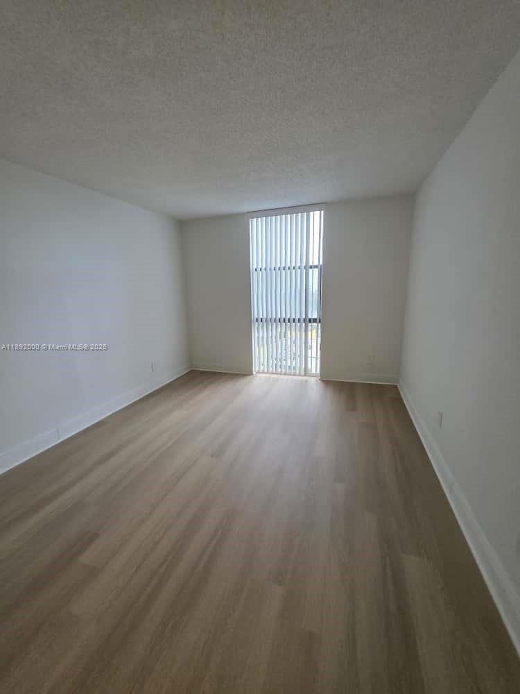 SAILBOAT CAY CONDO - Residential