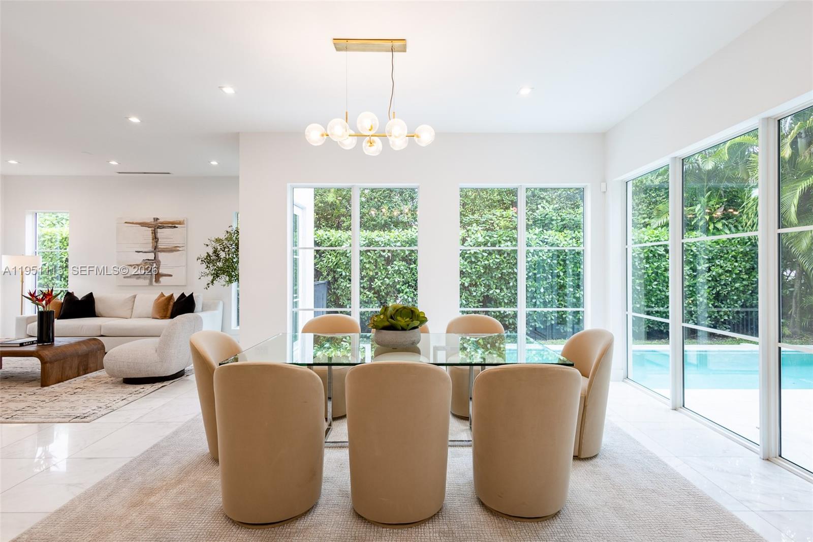 315 Santander Ave 317