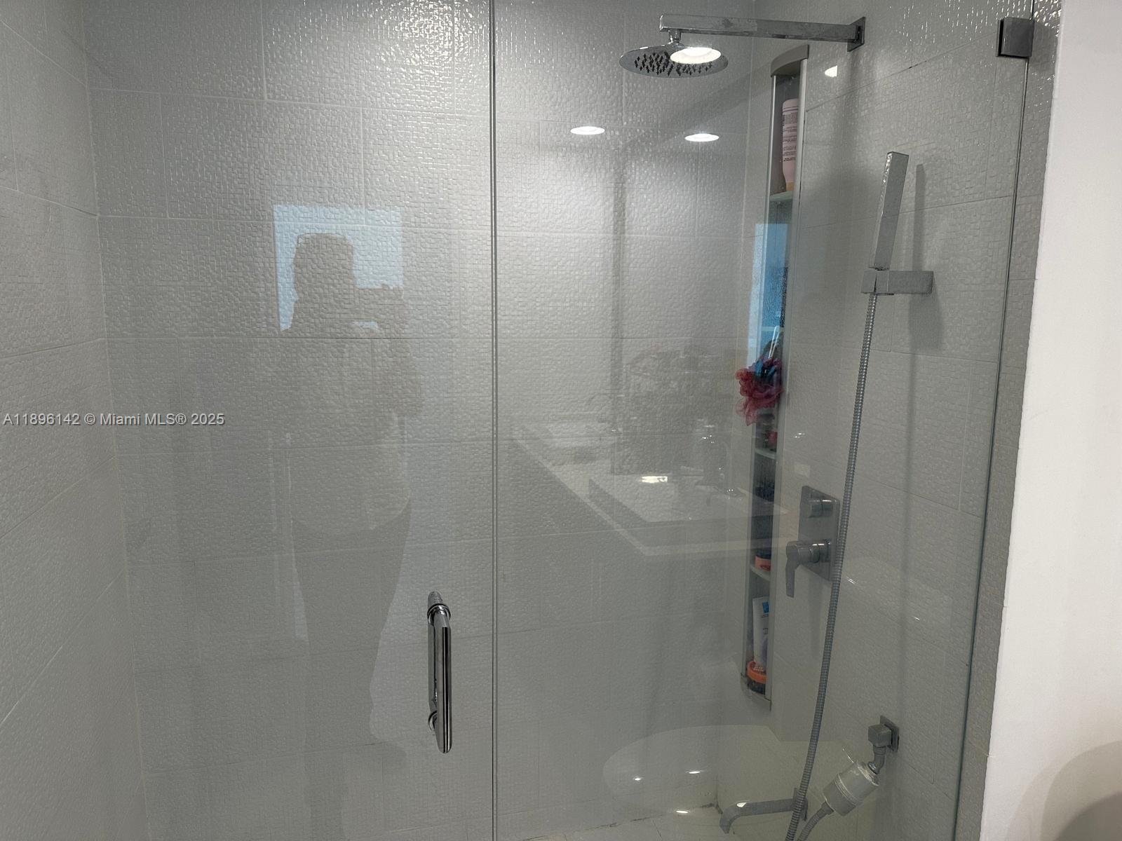 CITE CONDO - Residential