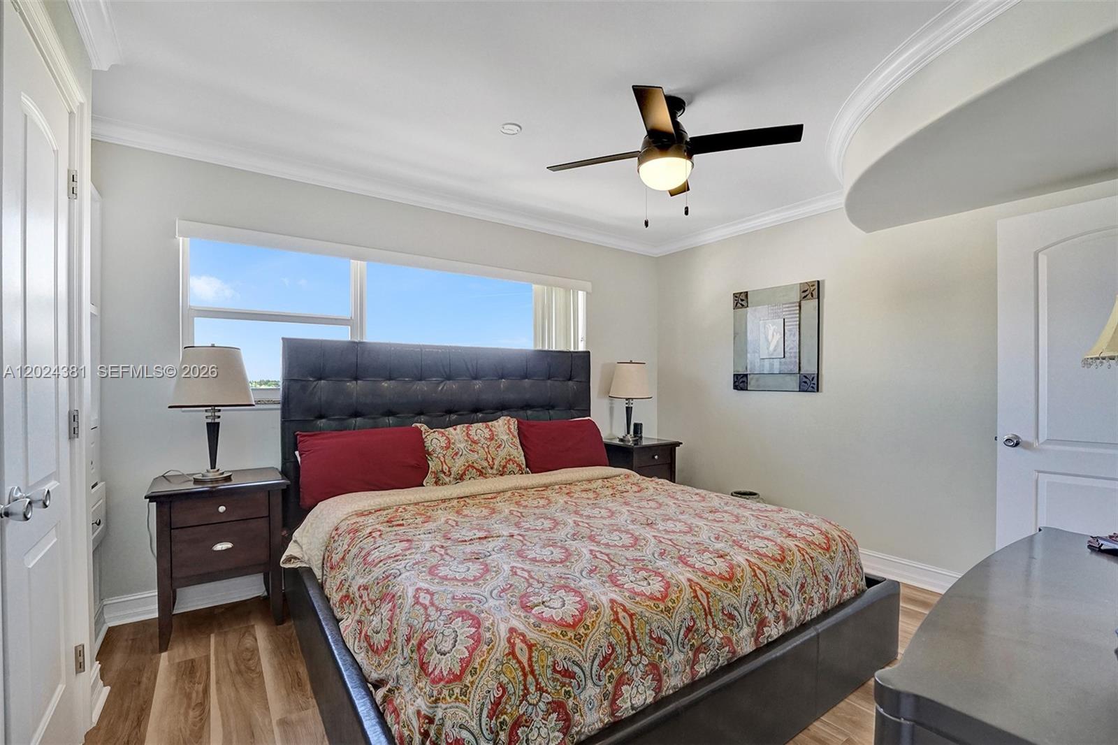 MAINSAIL CONDOMINIUM - Residential