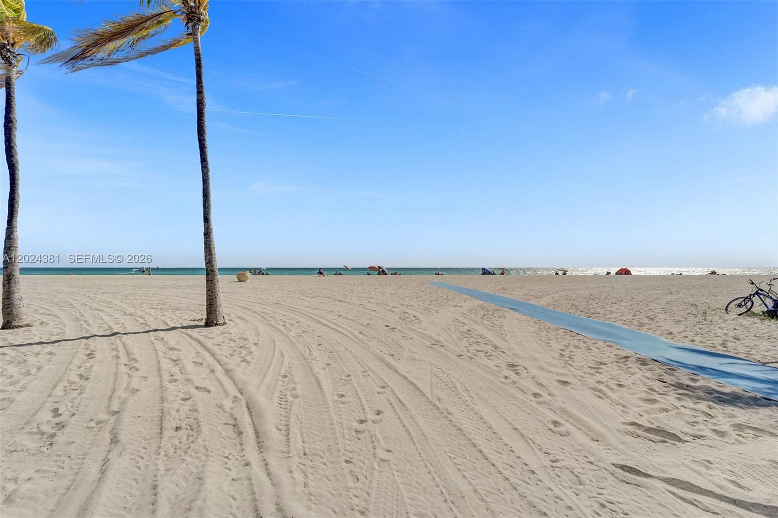MAINSAIL CONDOMINIUM - Residential