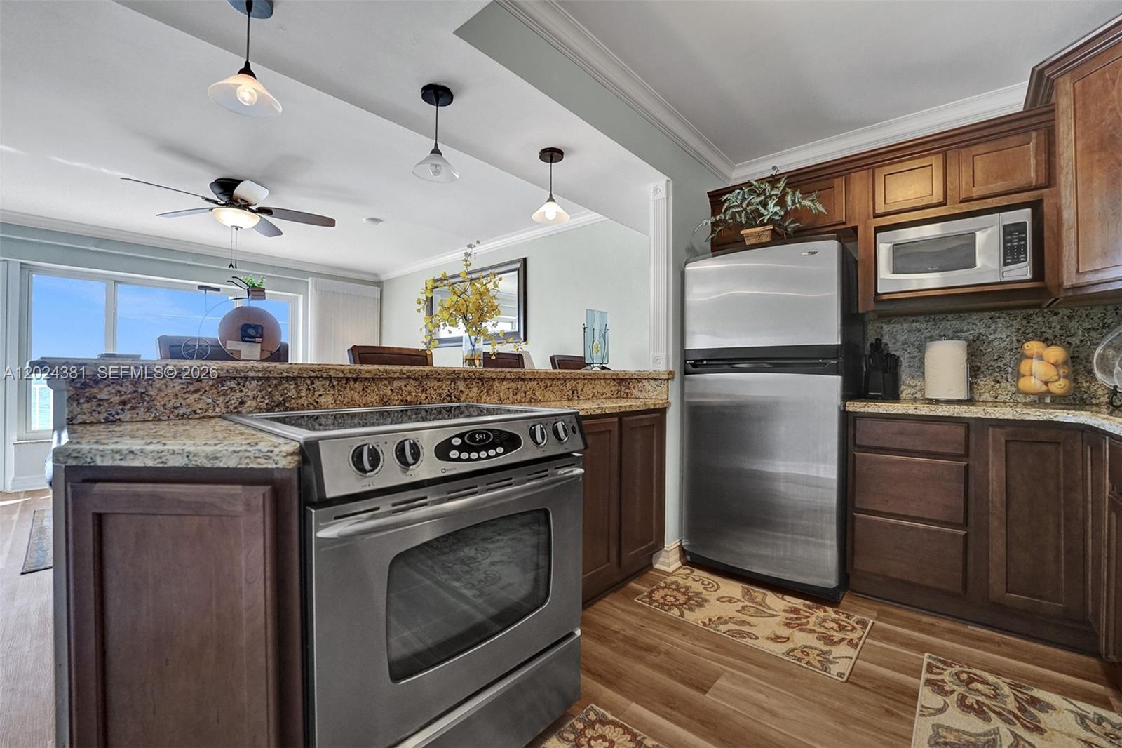MAINSAIL CONDOMINIUM - Residential