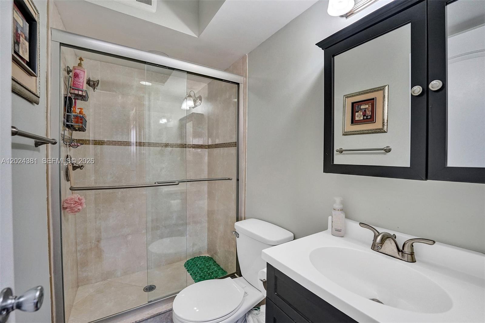 MAINSAIL CONDOMINIUM - Residential