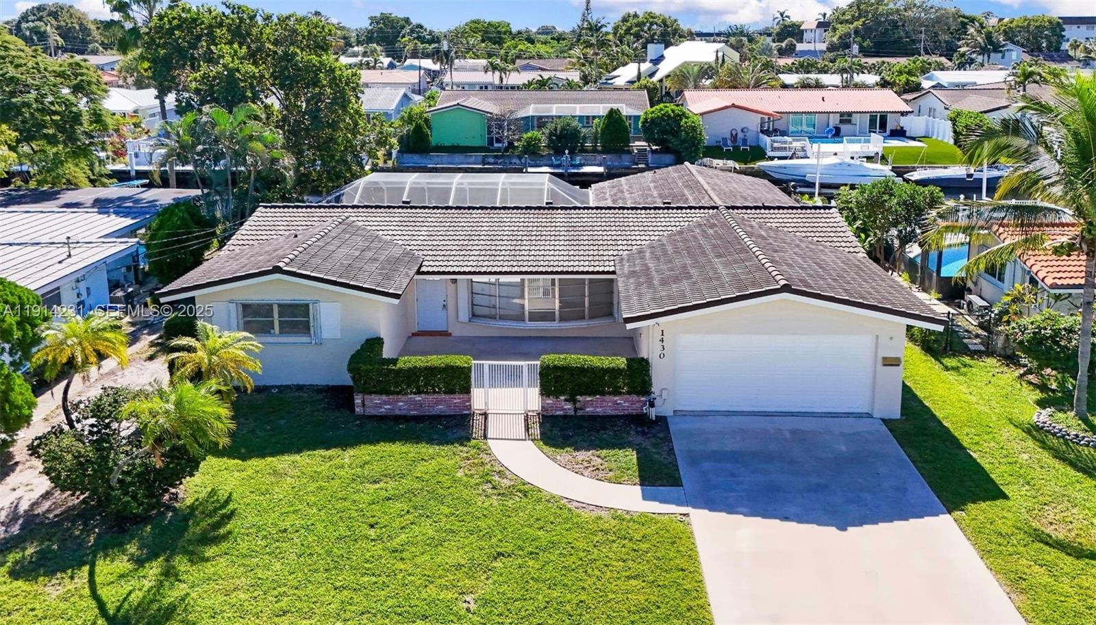 CORAL RIDGE ISLES - Residential