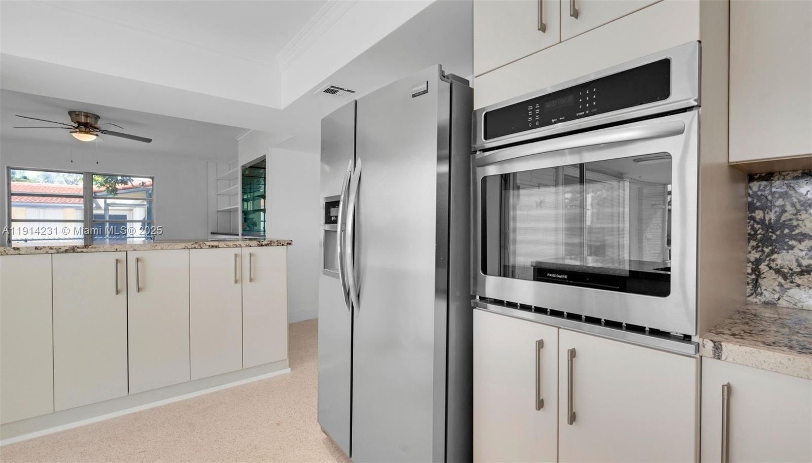 CORAL RIDGE ISLES - Residential