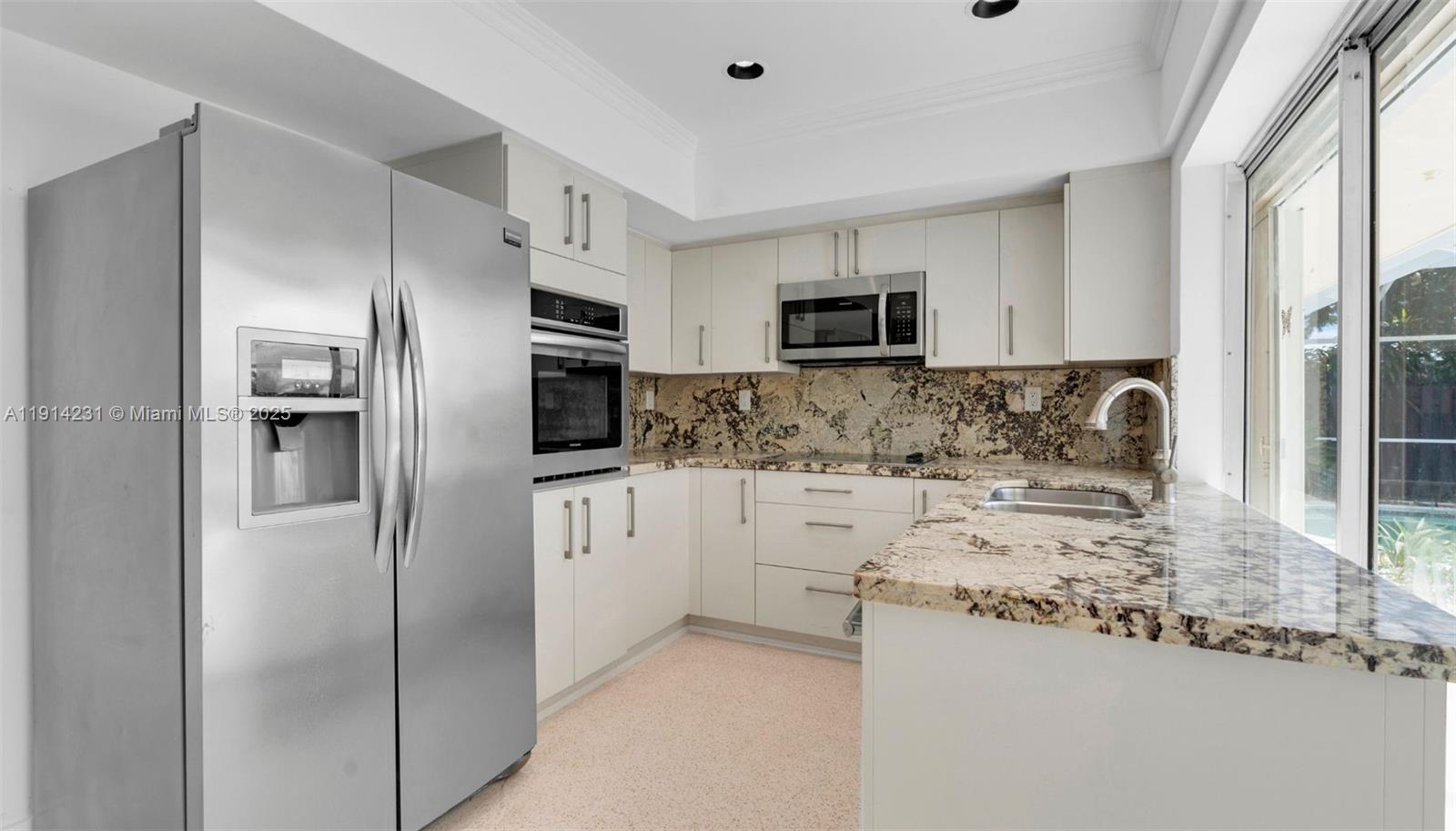 CORAL RIDGE ISLES - Residential