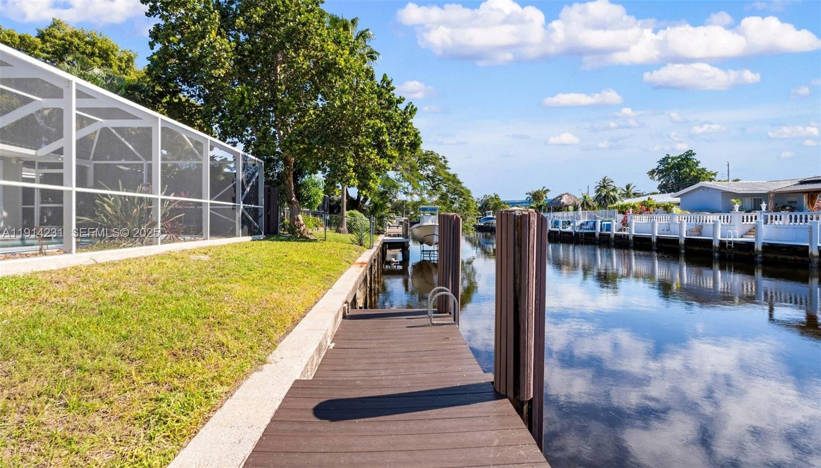 CORAL RIDGE ISLES - Residential