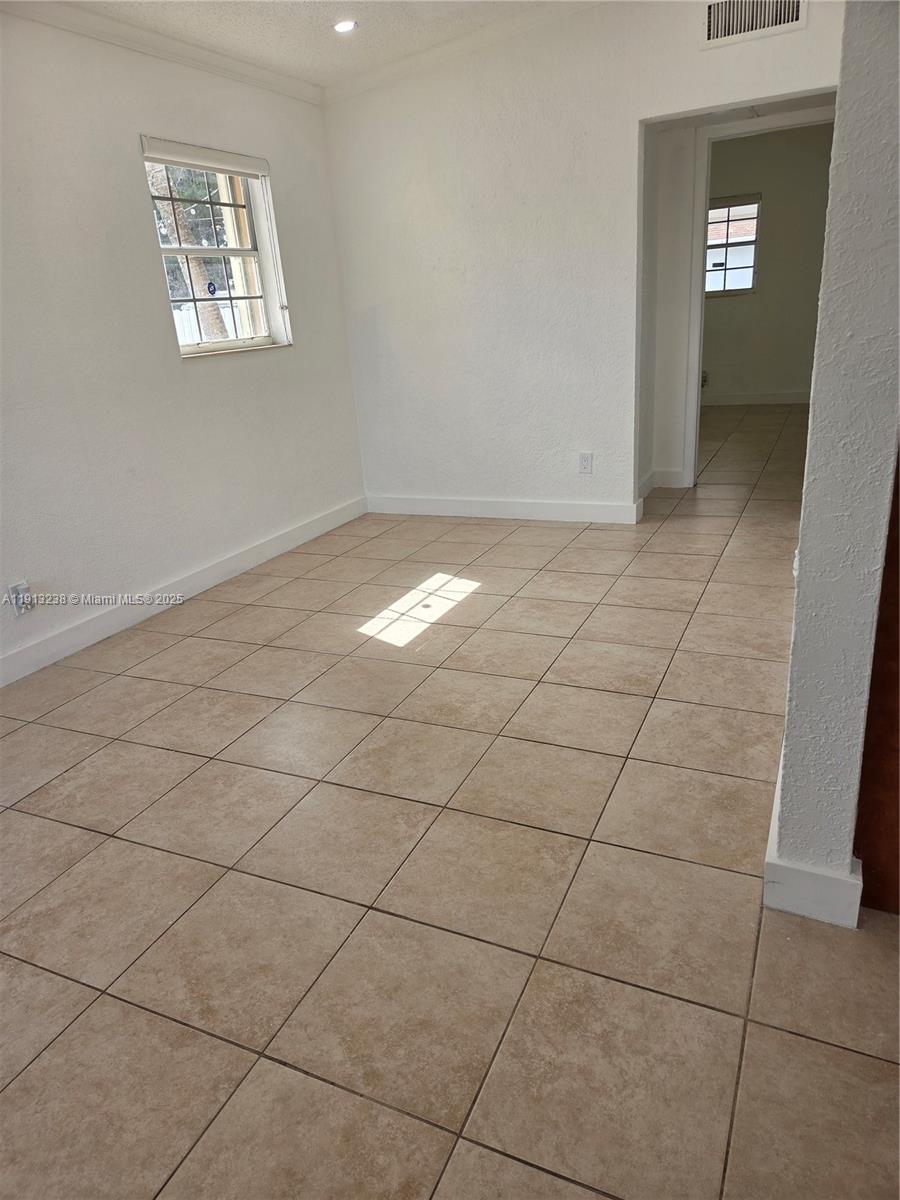 FLAGAMI 3RD ADDN - Residential Lease