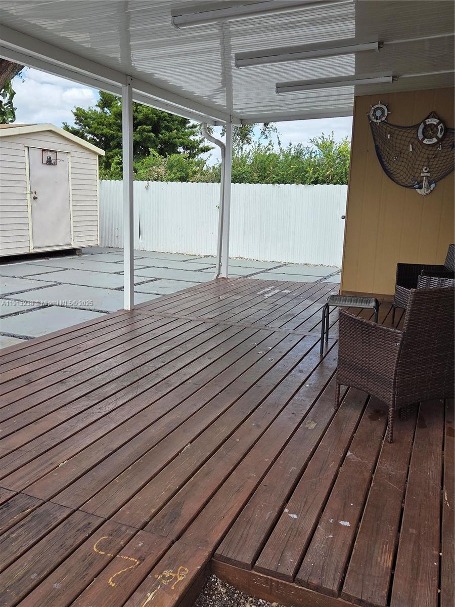 FLAGAMI 3RD ADDN - Residential Lease