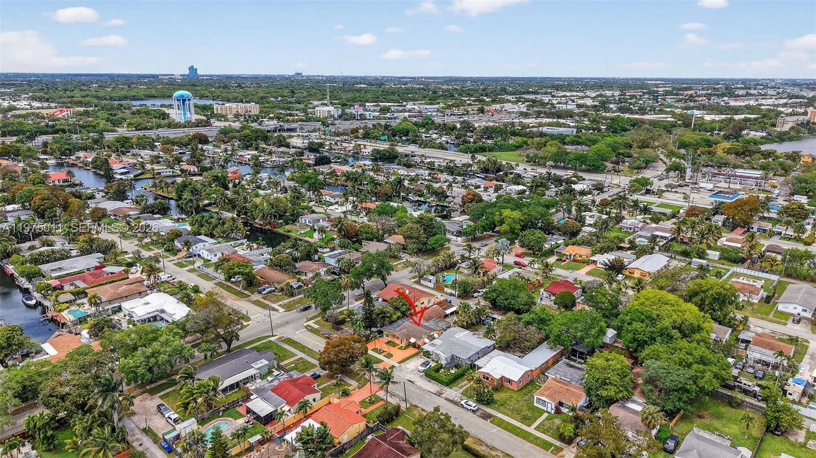 HOLLYWOOD PARK - Residential