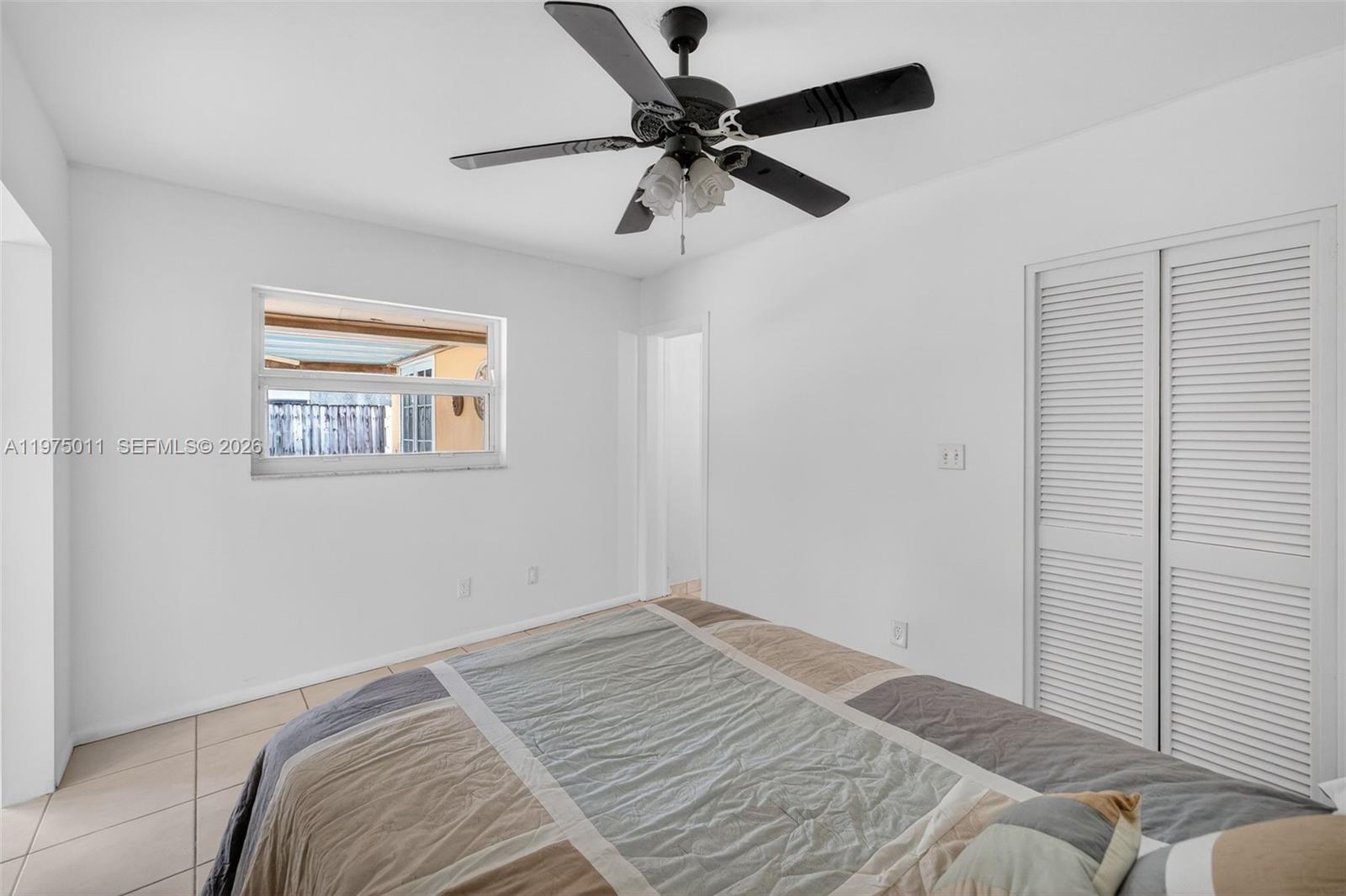 HOLLYWOOD PARK - Residential