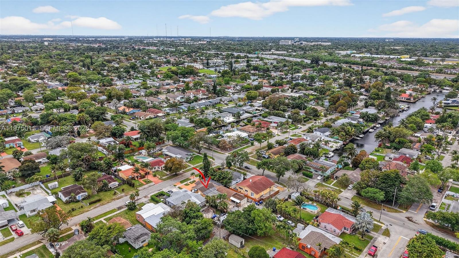 HOLLYWOOD PARK - Residential