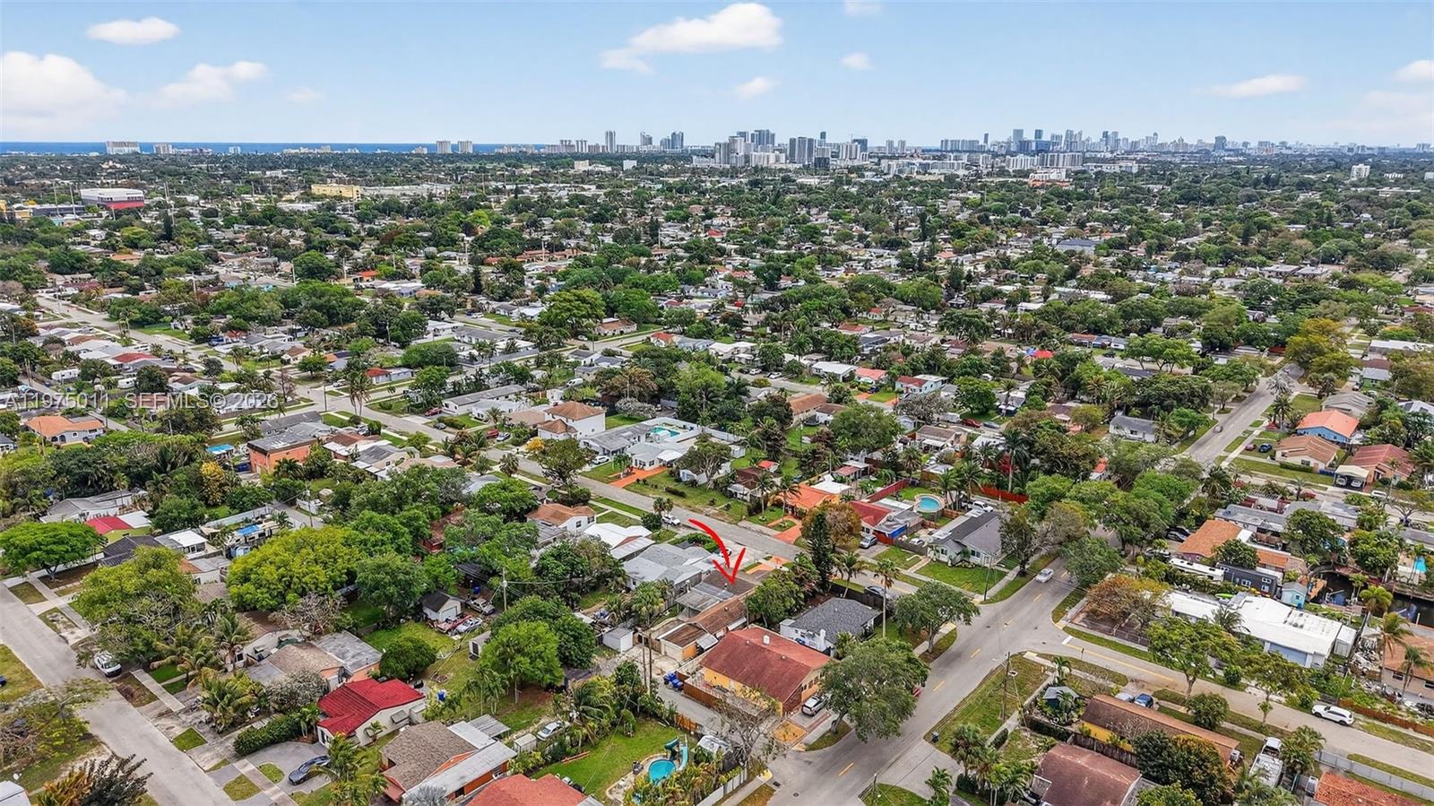 HOLLYWOOD PARK - Residential