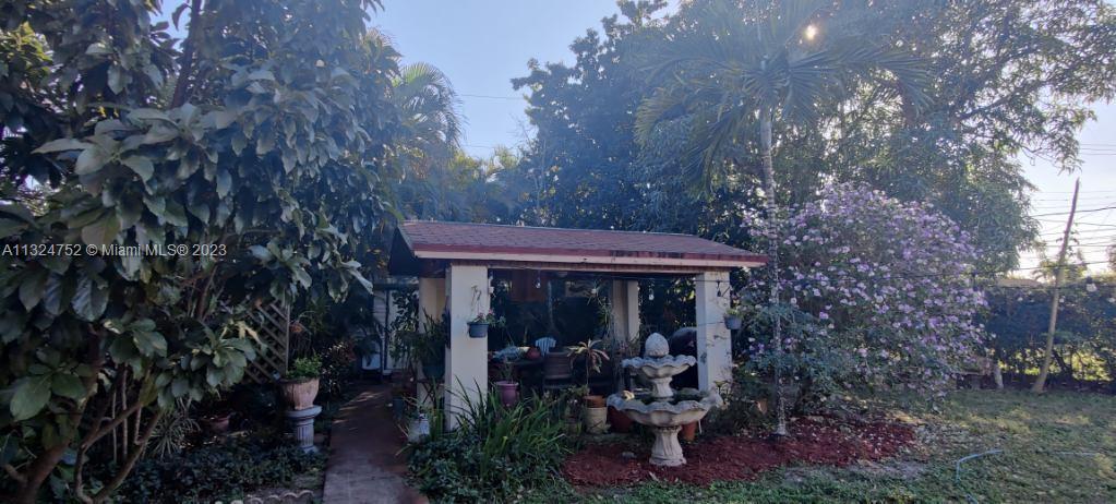 GRATIGNY HEIGHTS 1ST ADDN - Residential