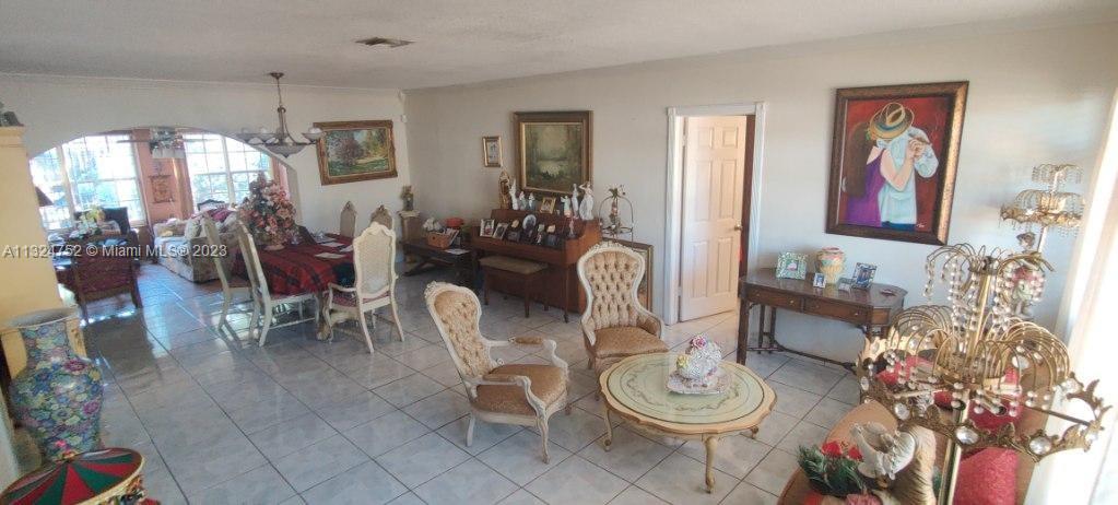 GRATIGNY HEIGHTS 1ST ADDN - Residential