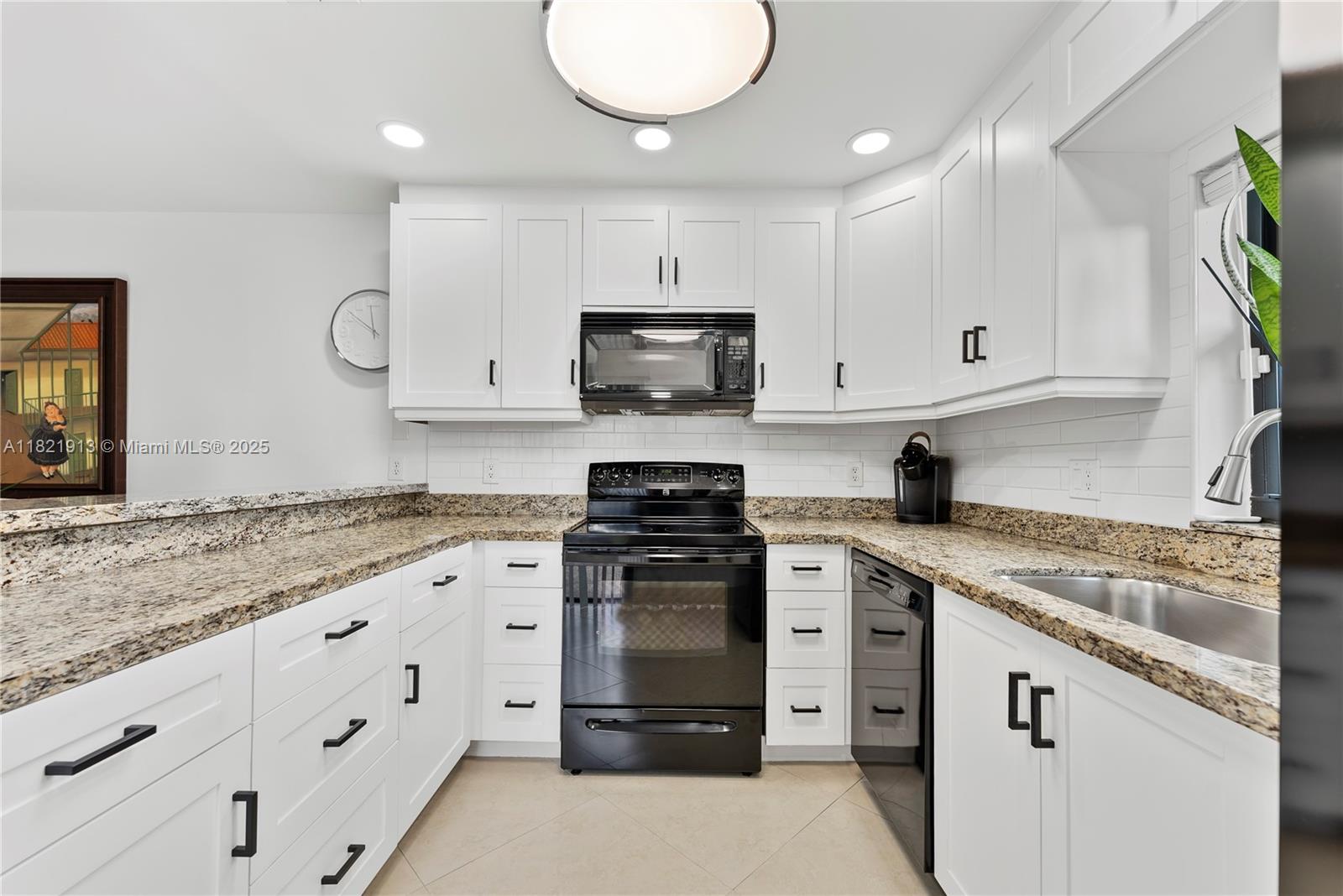 PARKSIDE - Residential