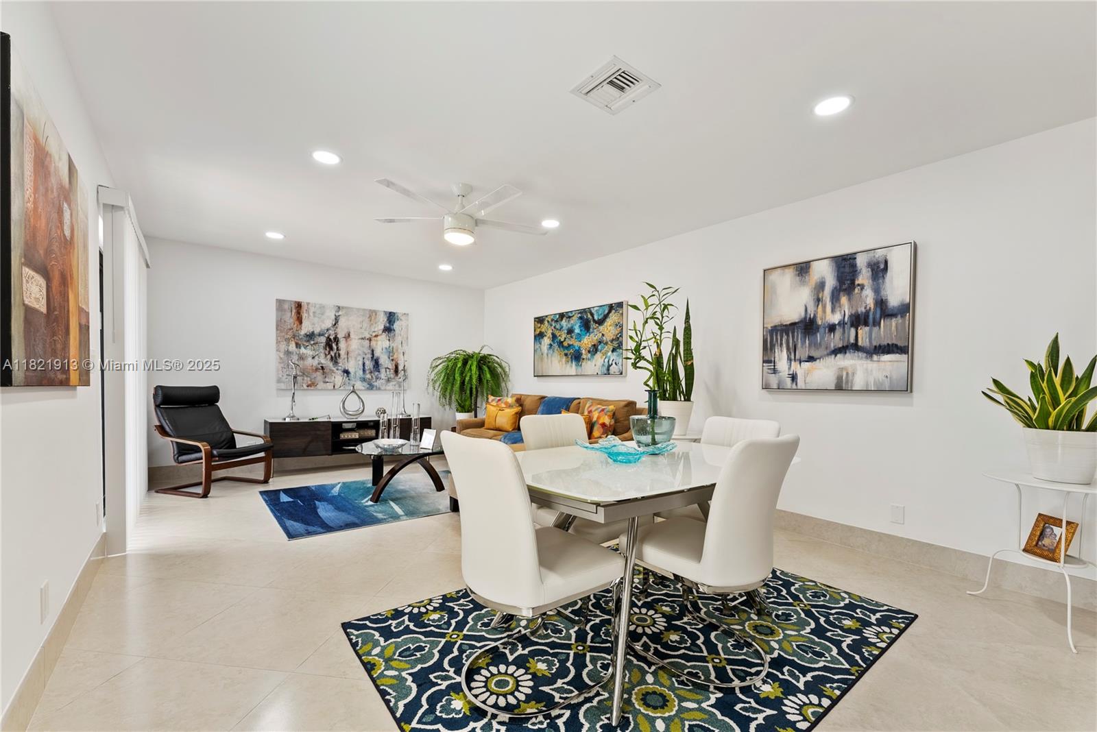 PARKSIDE - Residential