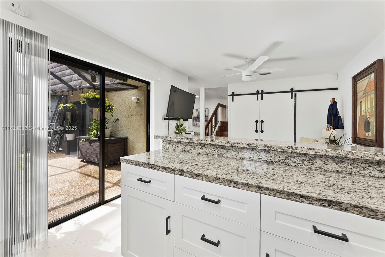 PARKSIDE - Residential