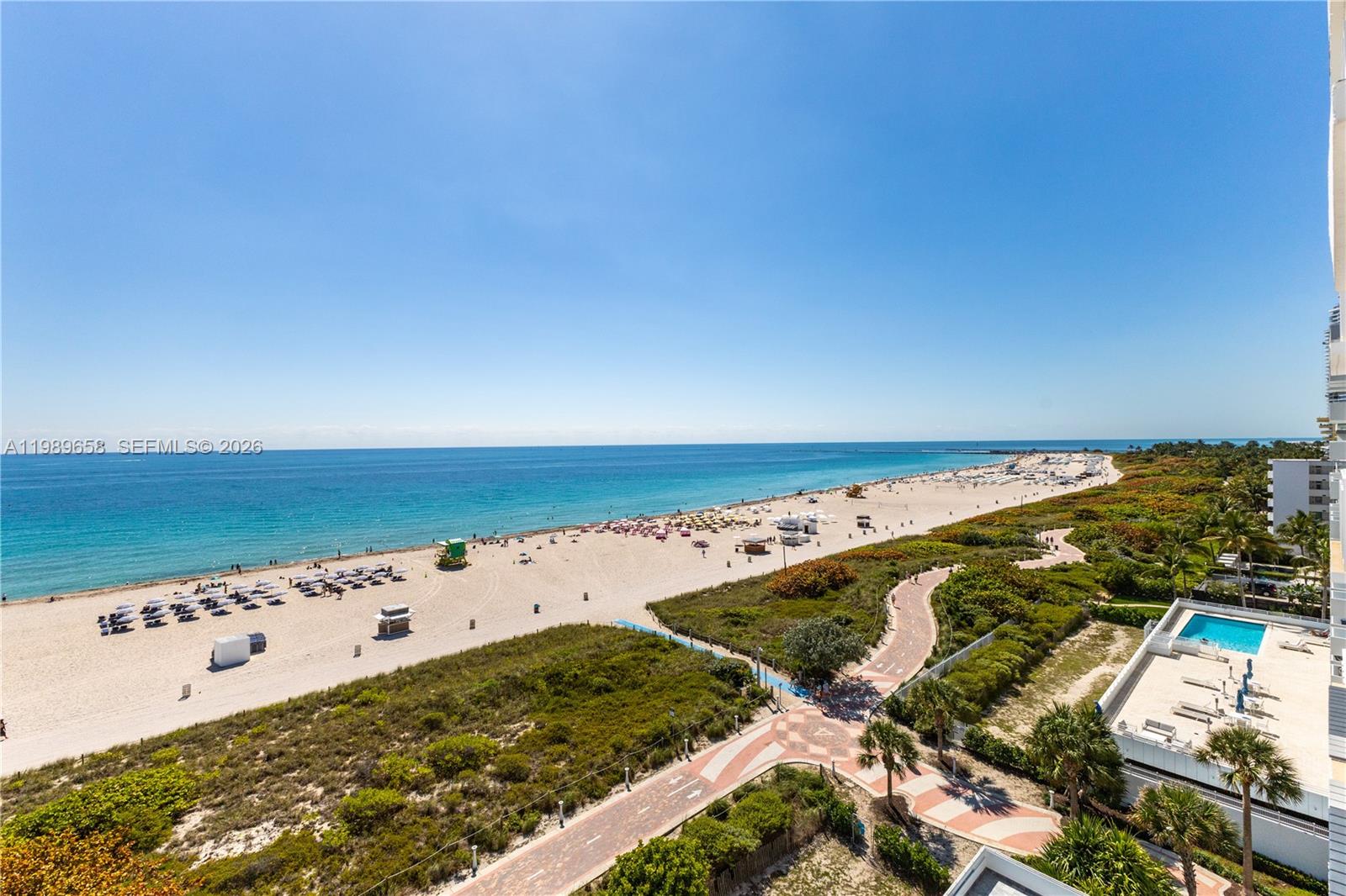 THE PRESIDENTIAL CONDO - Residential Lease