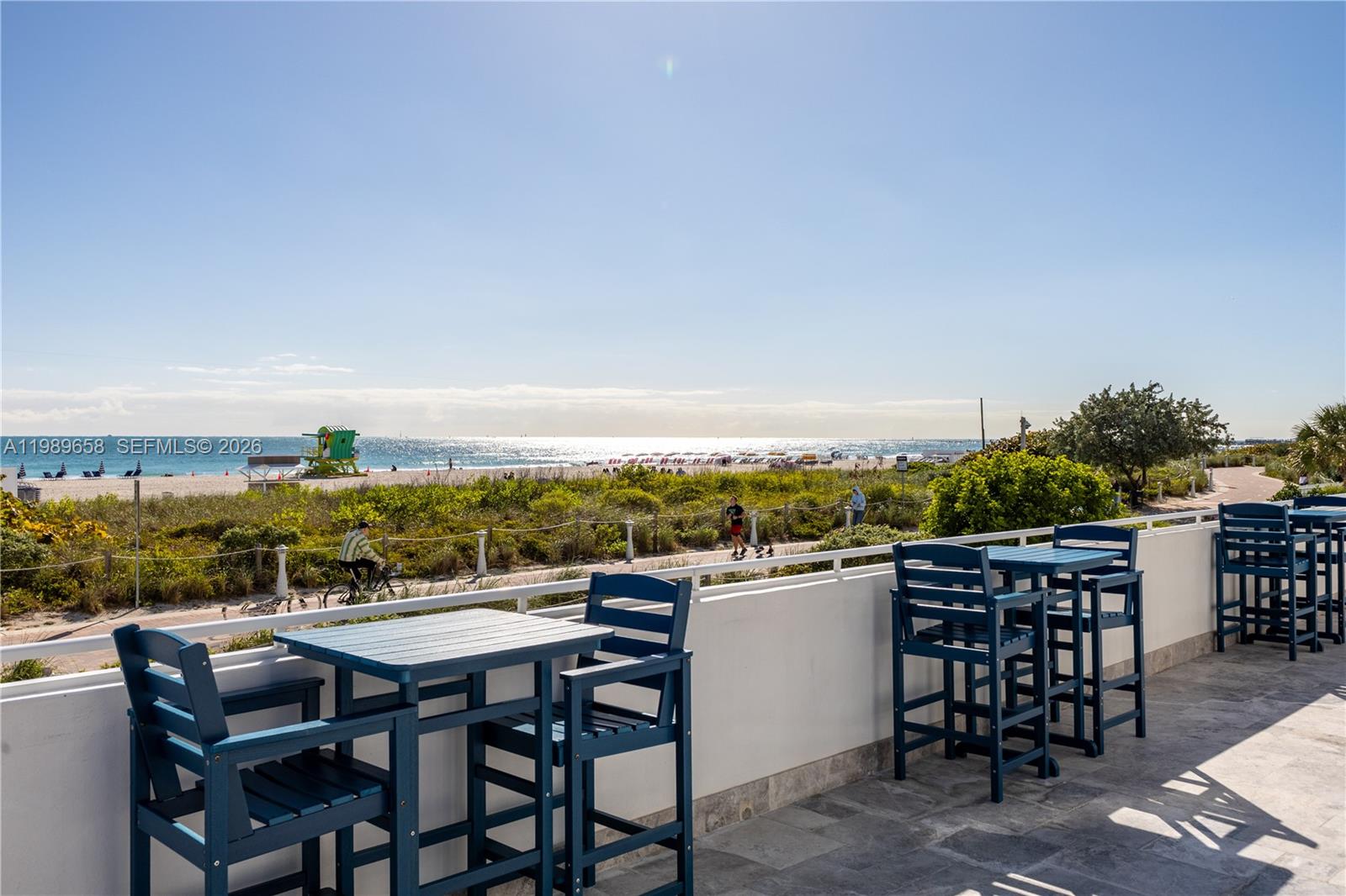 THE PRESIDENTIAL CONDO - Residential Lease