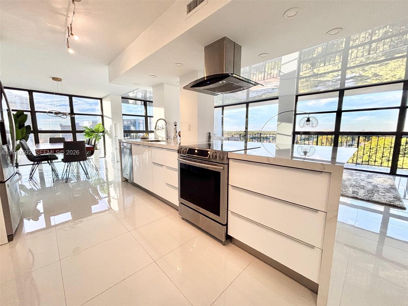 View photos, virtual tours, details... 200 Leslie Dr 831