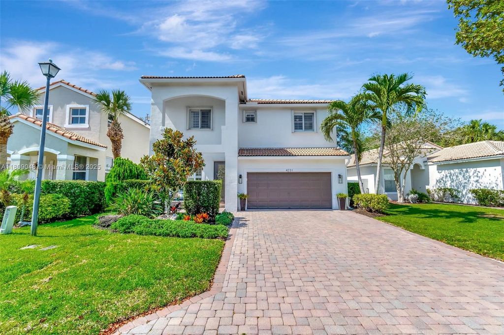 Photo of 4231 N Magnolia Cir, Delray Beach, FL 33445 (MLS # A11809048)