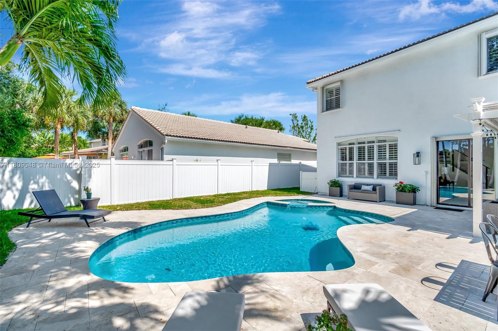 SABAL LAKES PH 4 - Residential