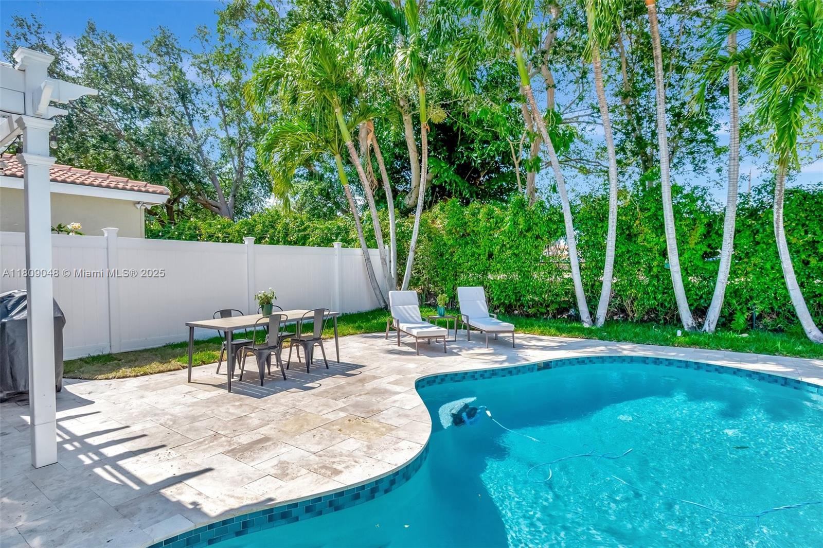 SABAL LAKES PH 4 - Residential