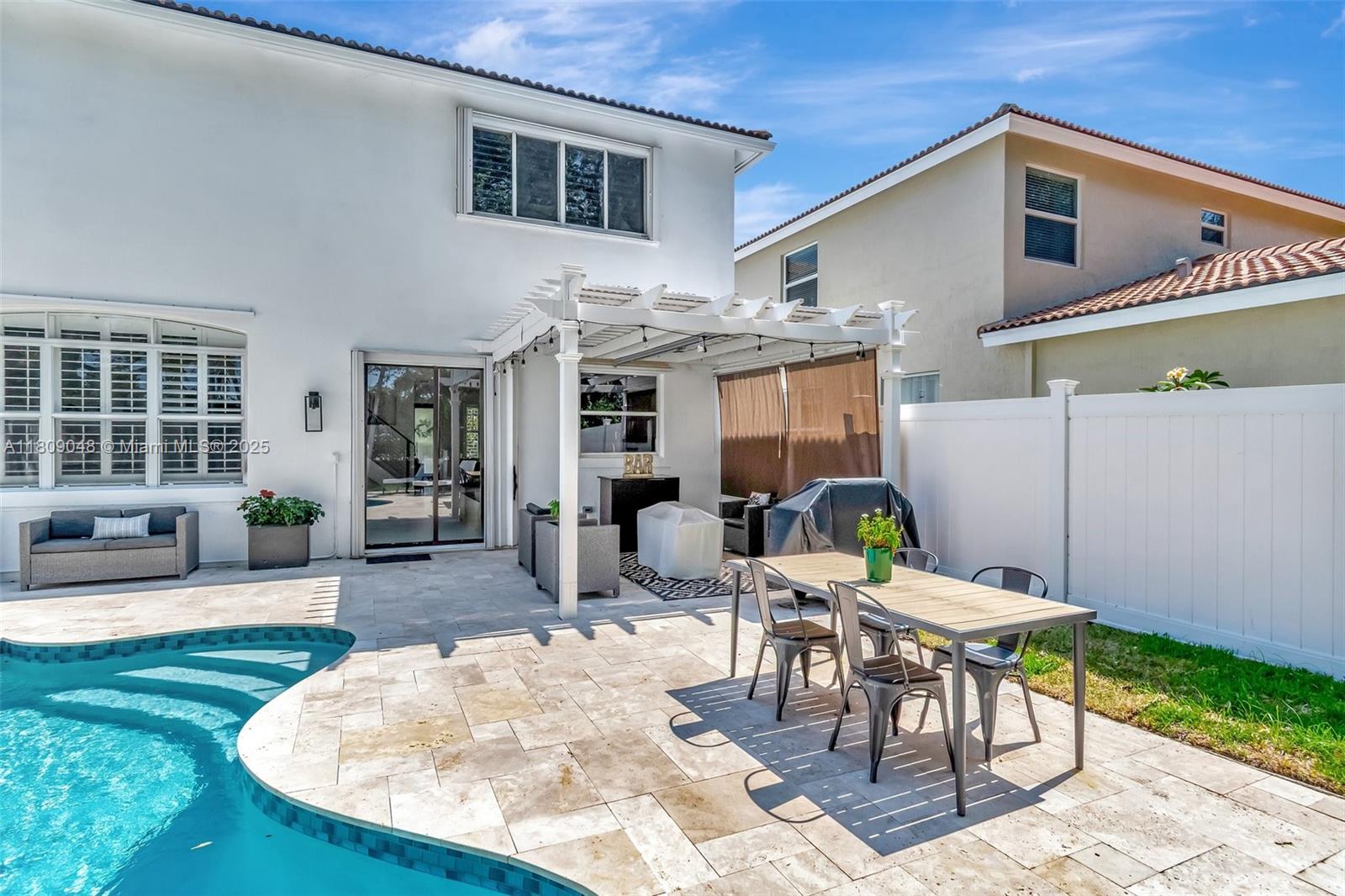 SABAL LAKES PH 4 - Residential