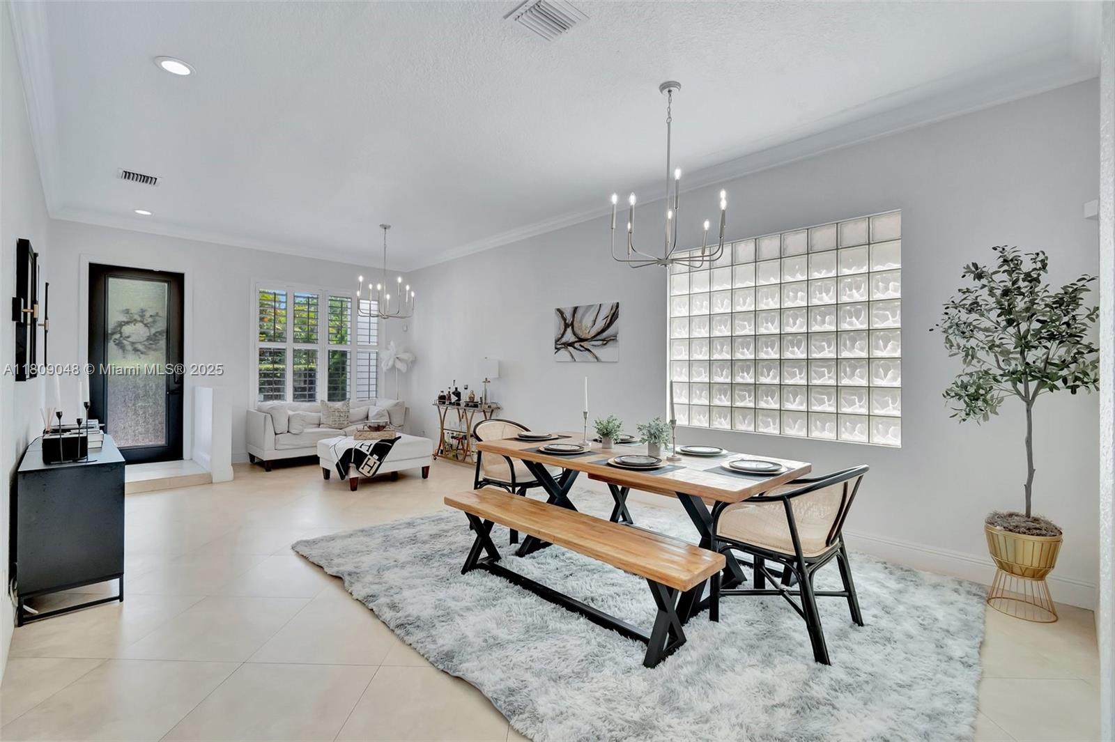 SABAL LAKES PH 4 - Residential
