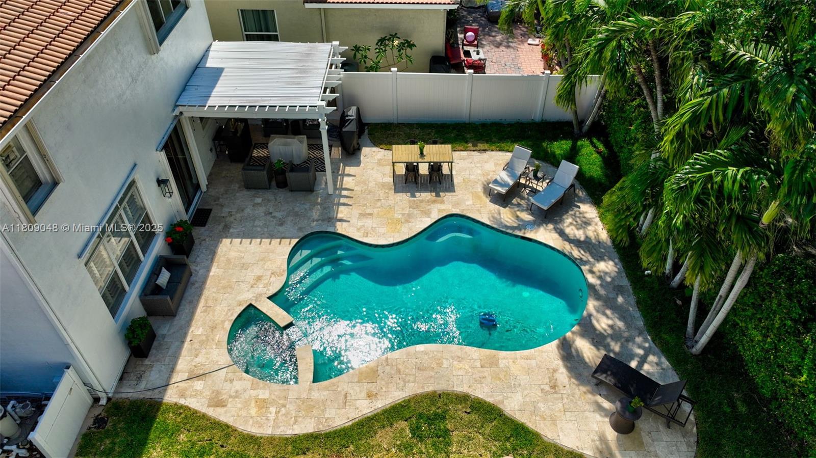 SABAL LAKES PH 4 - Residential