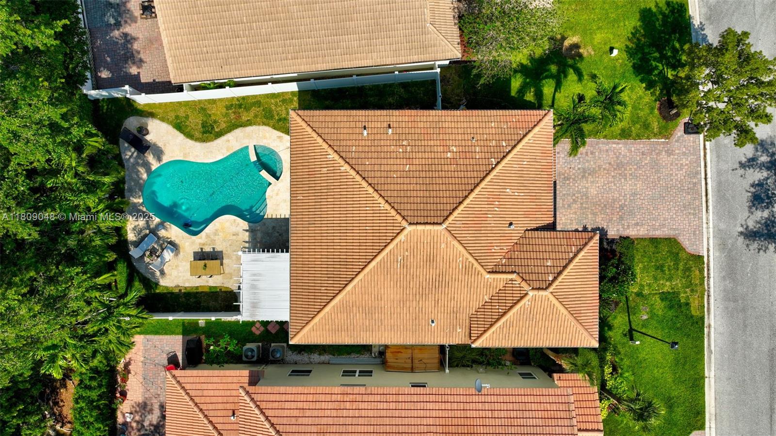 SABAL LAKES PH 4 - Residential