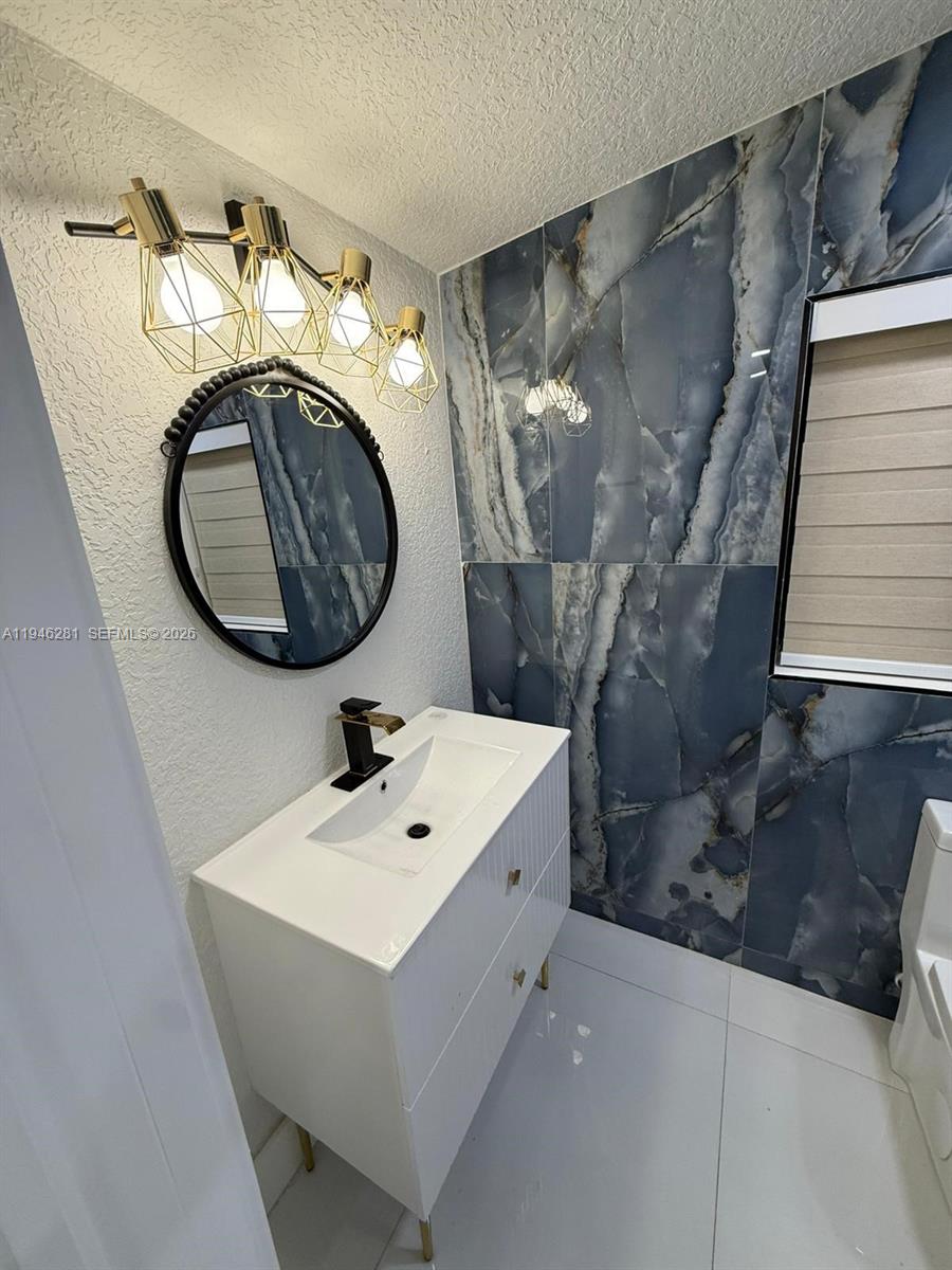 CORAVO AMD - Residential