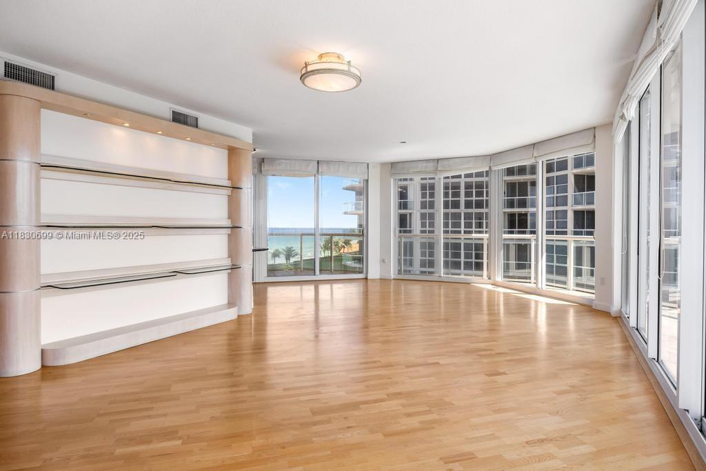6051 N Ocean Dr 502