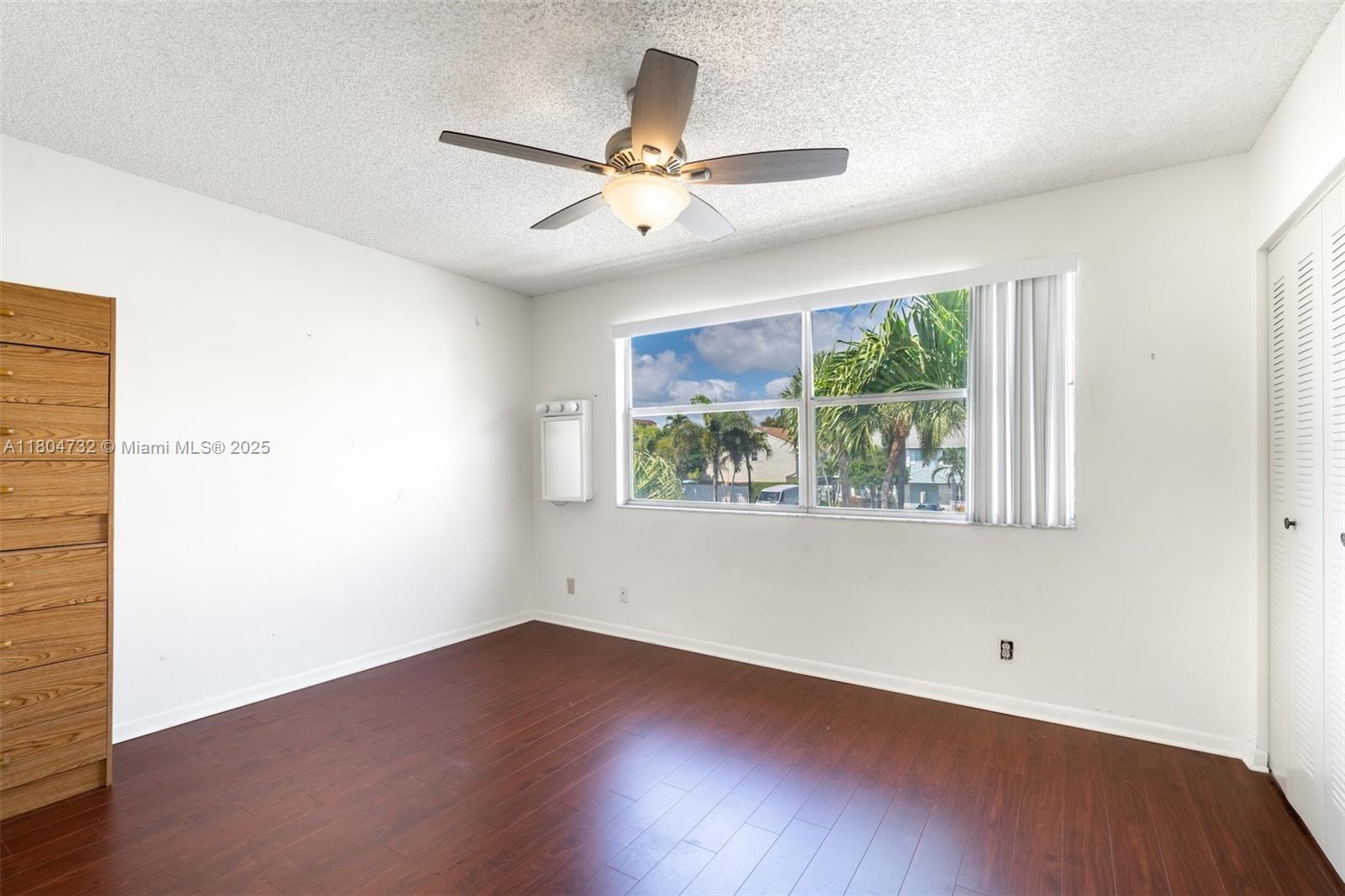 SUN HARBOUR - Residential Lease