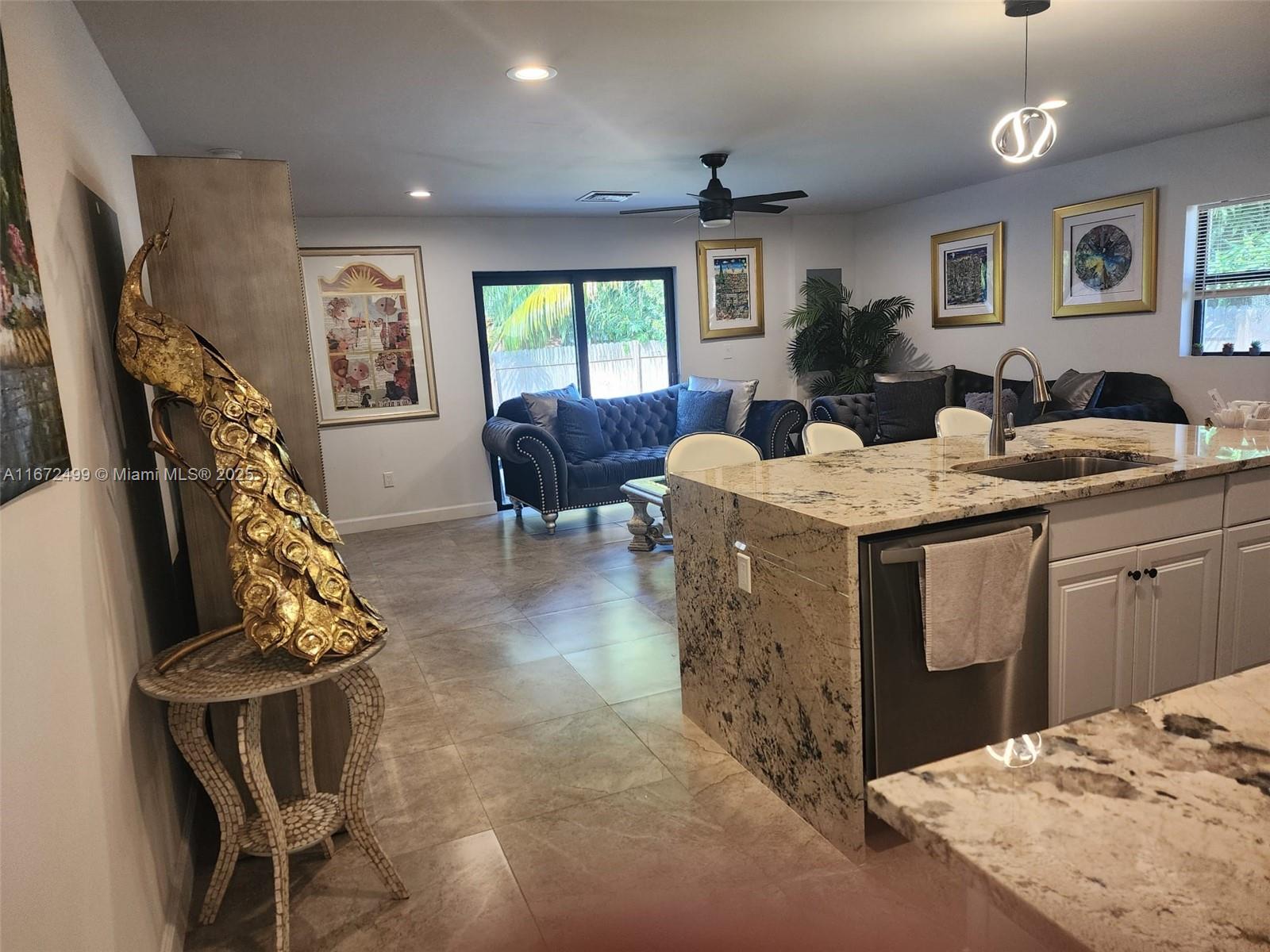 DELRAY MANOR ADD - Residential Lease