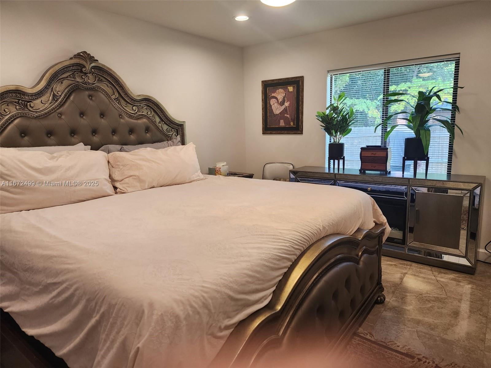 DELRAY MANOR ADD - Residential Lease