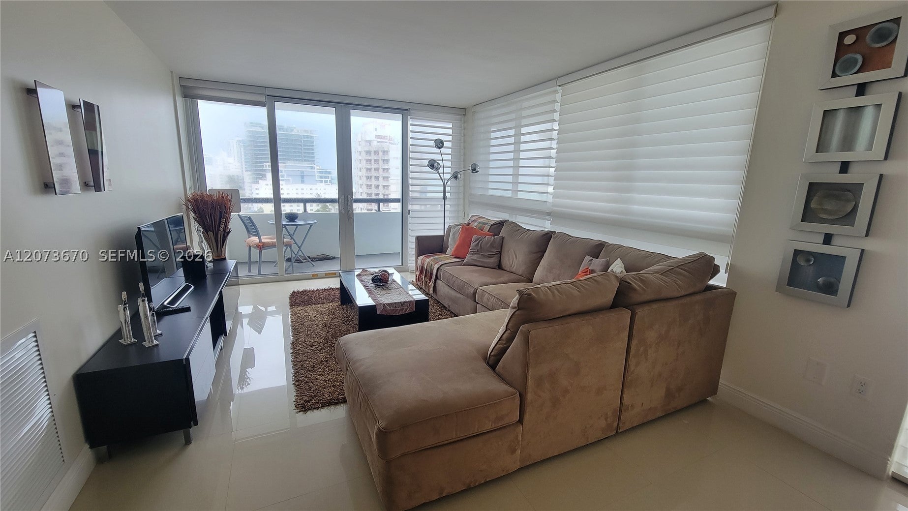 3200 Collins Ave 9-1