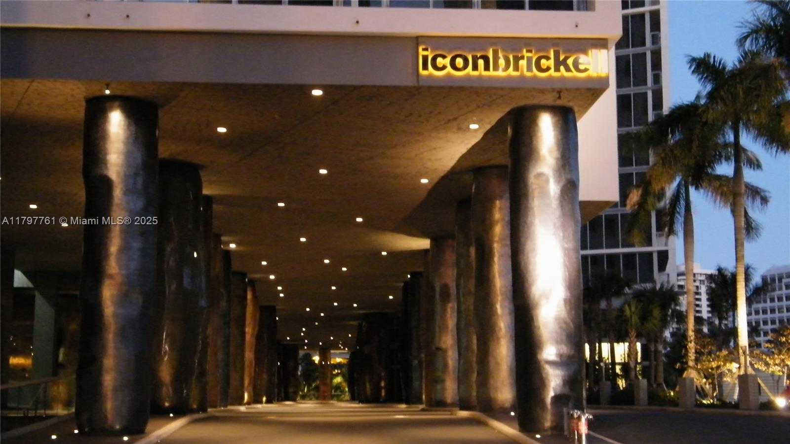 465 Brickell Ave 3801