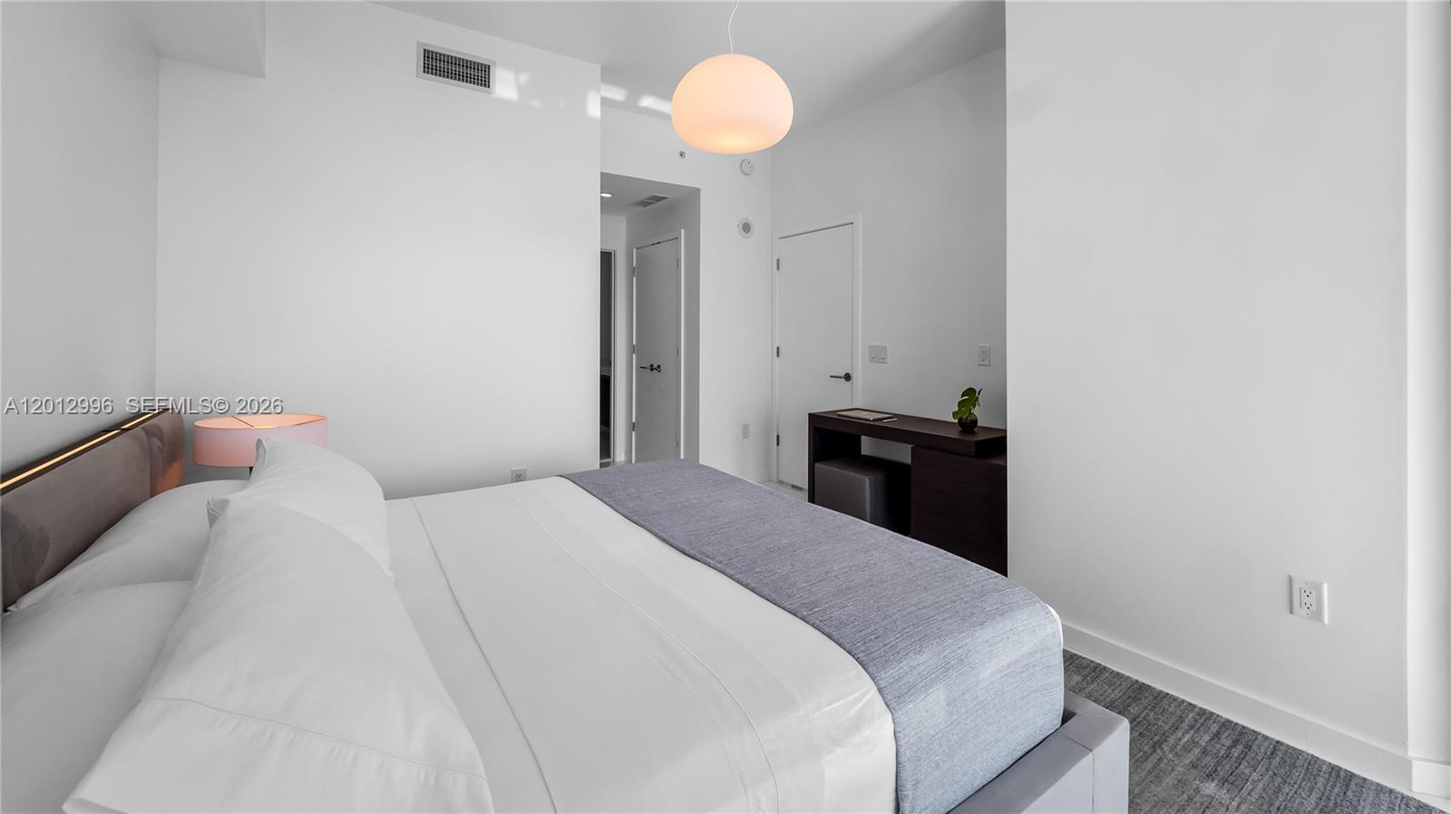 PARAMOUNT MIAMI WORLDCENT - Residential