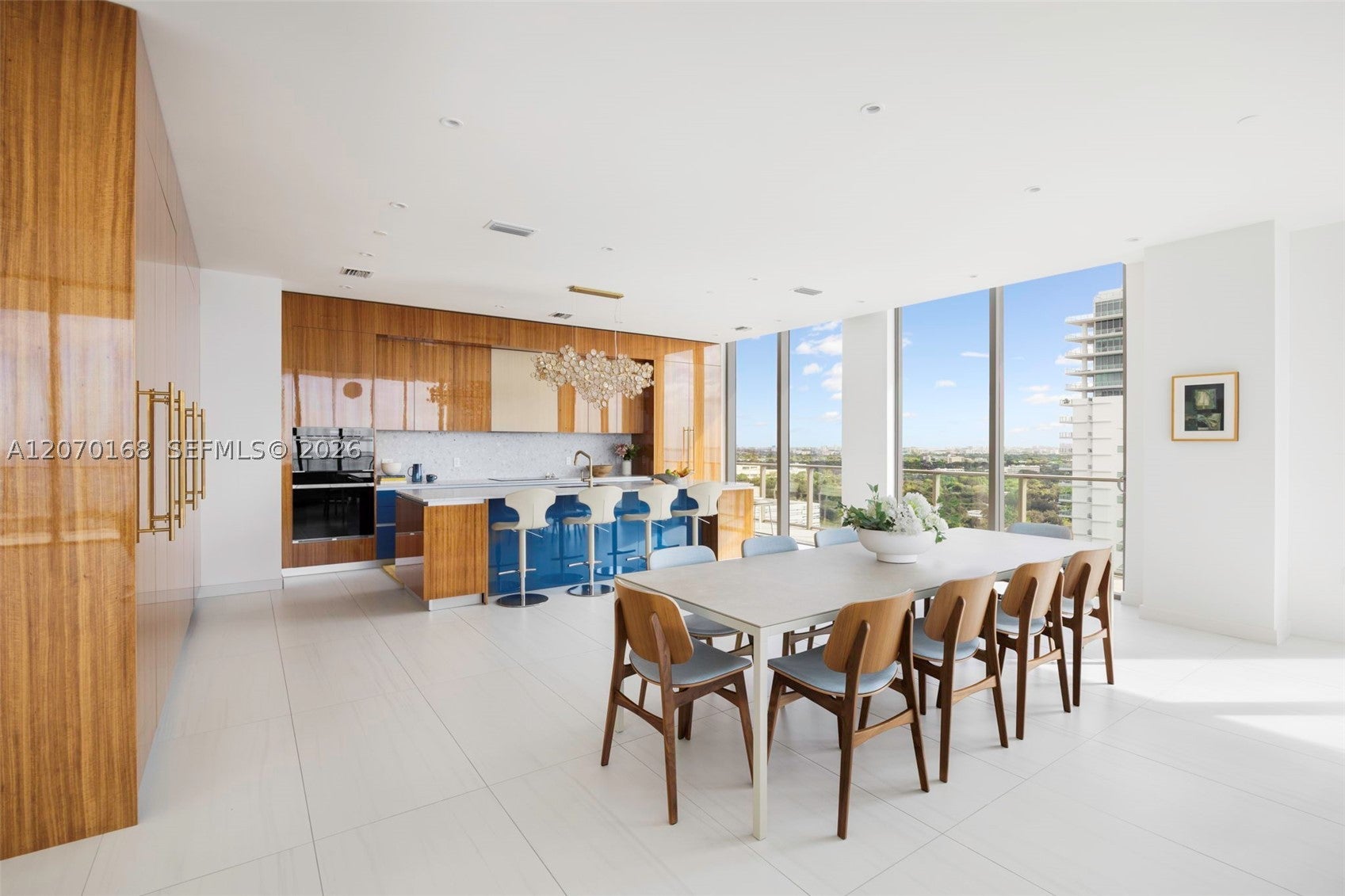 2655 S Bayshore Dr 1801/02