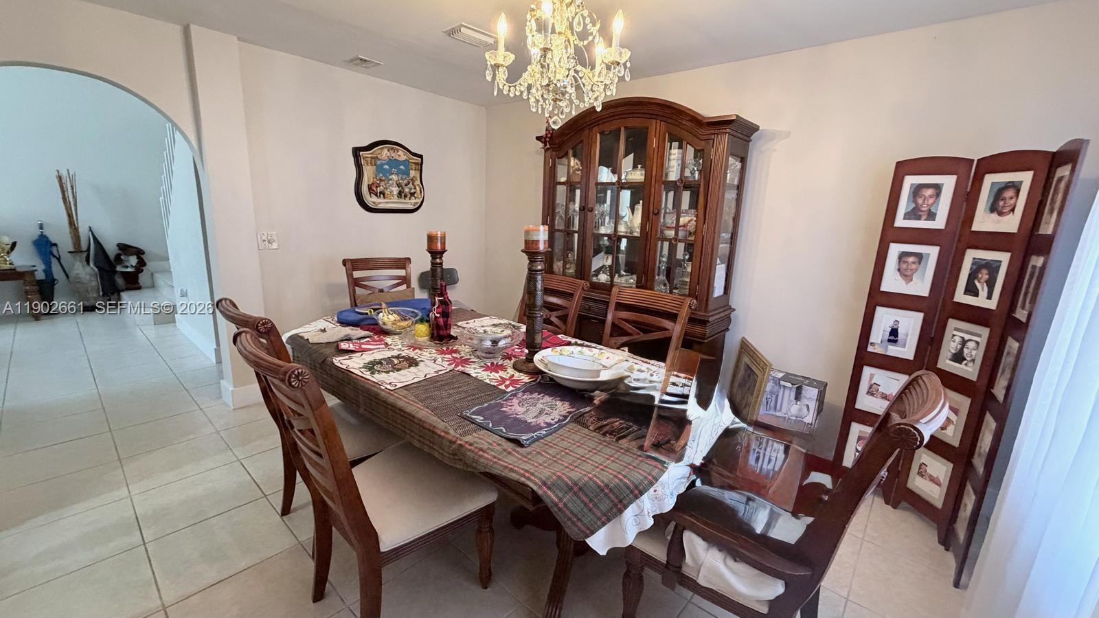 OAK CREEK - Residential