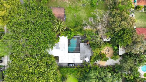 A home in Biscayne Park