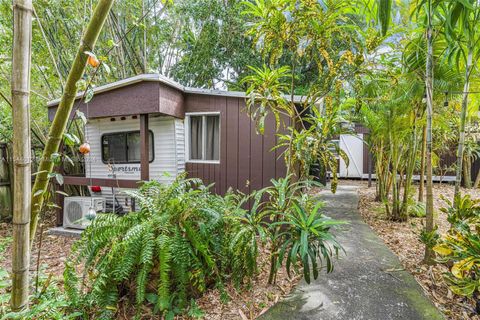 A home in Biscayne Park