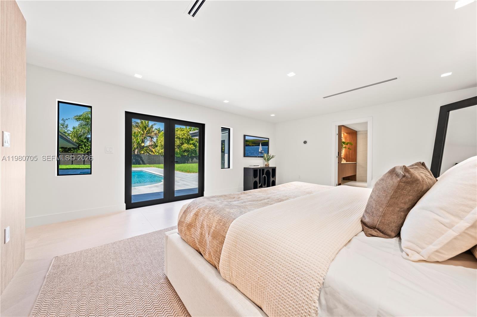 MOON GATE NO 2 - Residential