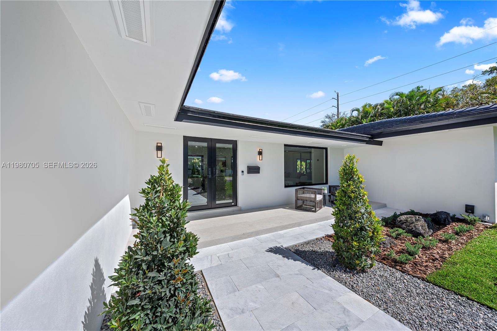 MOON GATE NO 2 - Residential